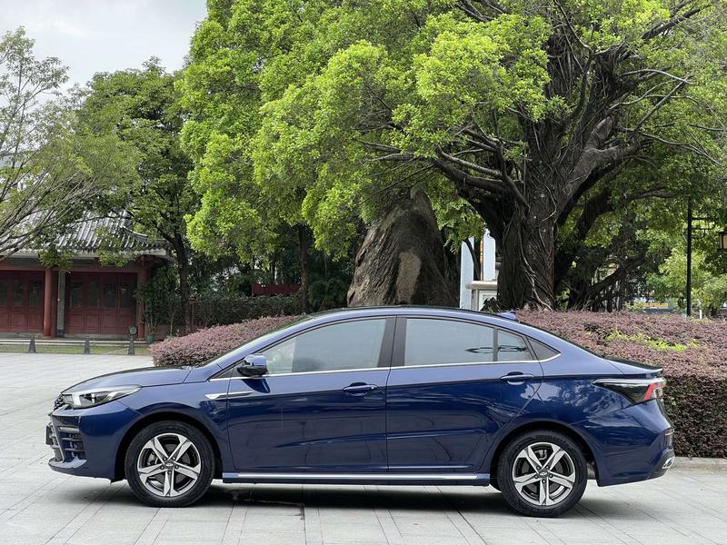 Chery Omoda S5 (Arrizo 5 Plus), 2022 — фото 4 из 12