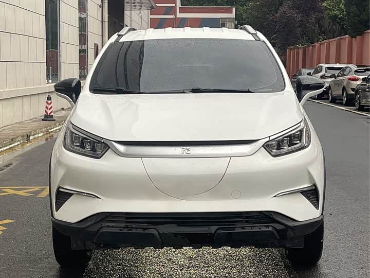 BYD Yuan Pro, 2022 — фото 2 из 9