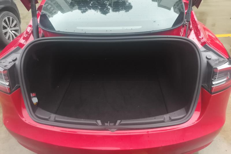 Tesla Model 3, 2022 — фото 11 из 12