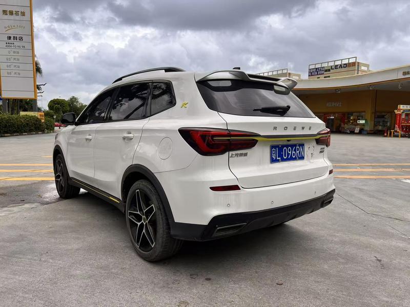 Roewe RX5, 2022 — фото 4 из 10