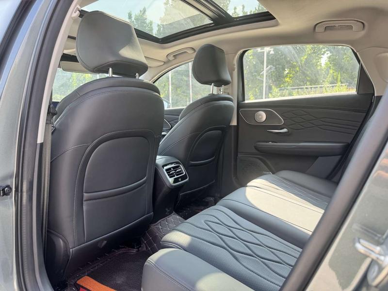 Chery Arrizo 8 Pro, 2024 — фото 9 из 10