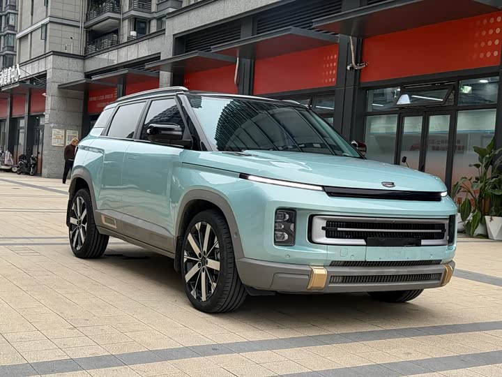 Geely Icon, 2023 — фото 3 из 9