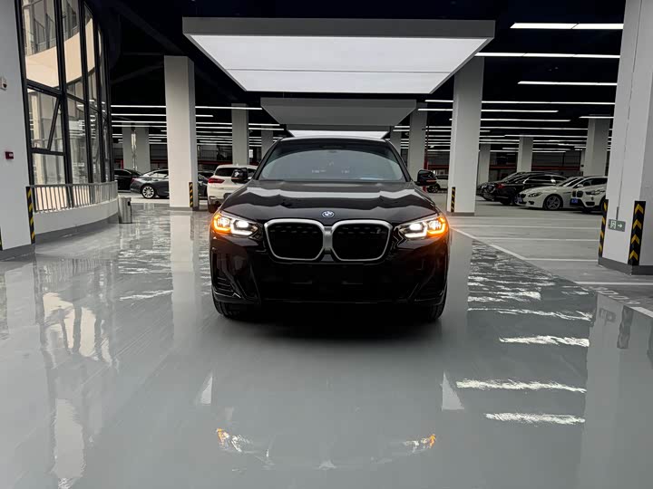 BMW iX3, 2023 — фото 2 из 9