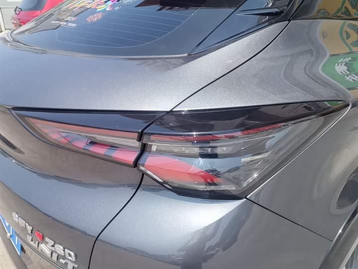 Changan UNI-T, 2023 — фото 8 из 9