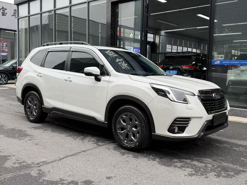 Subaru Forester, 2022 — фото 3 из 11