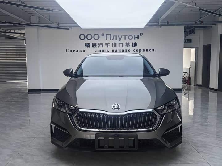 Skoda Octavia Pro, 2023 — фото 2 из 9