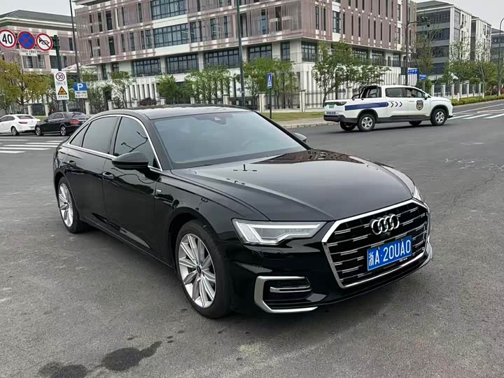 Audi A6L, 2023 — фото 3 из 9