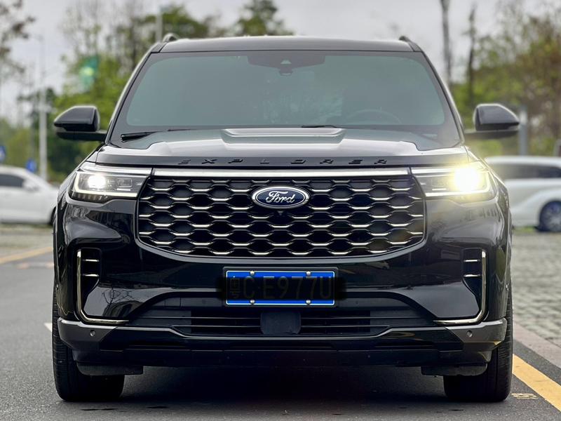 Ford Explorer, 2022 — фото 2 из 12