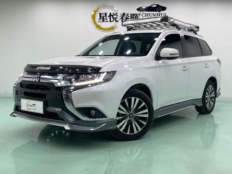Mitsubishi Outlander, 2021 — купить в Казани под ключ
