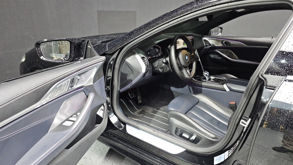 BMW 8 Series, 2024 — фото 9 из 12