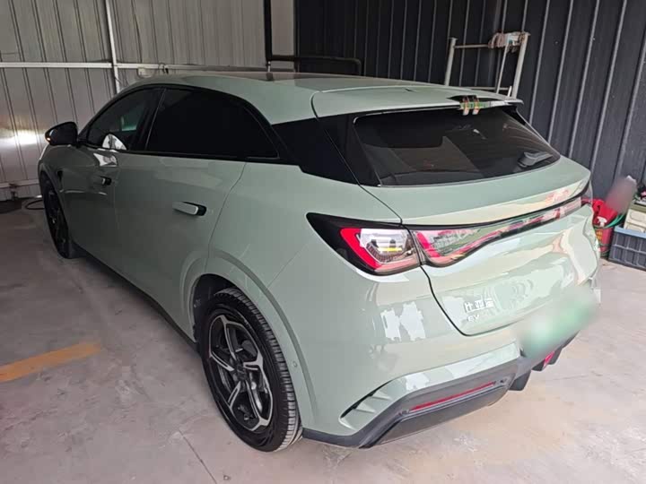 BYD Seal 06 GT, 2026 — фото 5 из 9