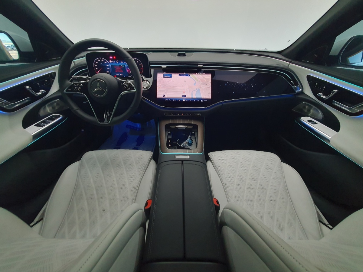 Mercedes-Benz E-Class, 2026 — фото 5 из 12