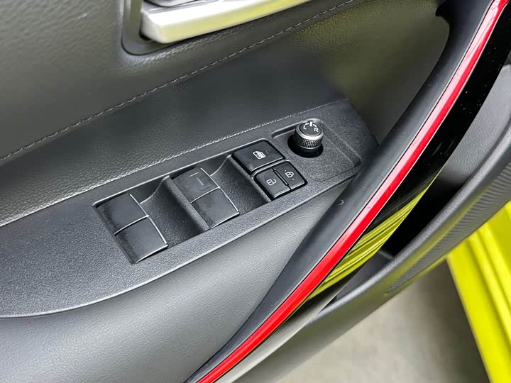 Toyota Levin, 2022 — фото 9 из 9