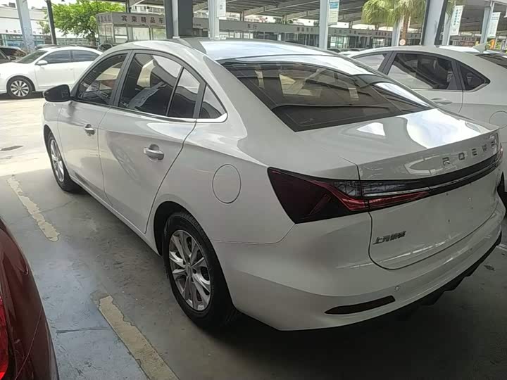 Roewe i5, 2023 — фото 5 из 9