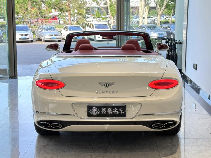 Bentley Continental GT, 2023 — фото 4 из 12