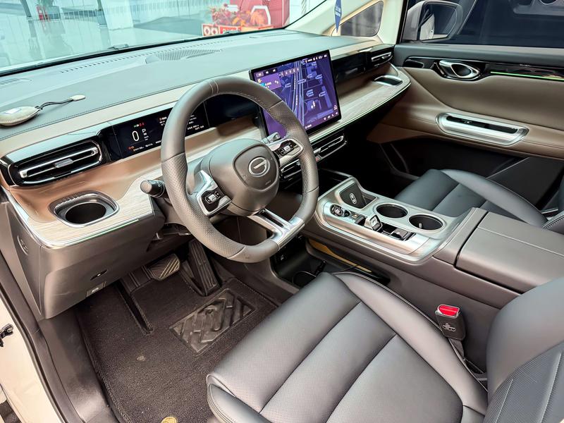 GAC Trumpchi E8, 2024 — фото 5 из 10