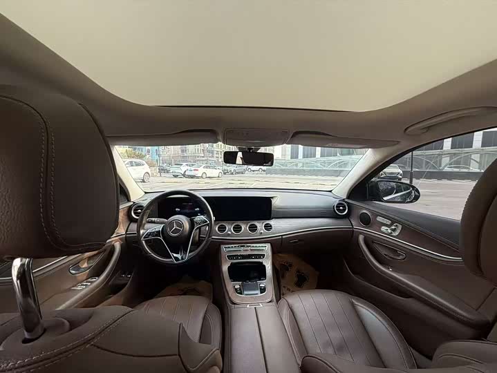 Mercedes-Benz E-Class Hybrid, 2022 — фото 7 из 9
