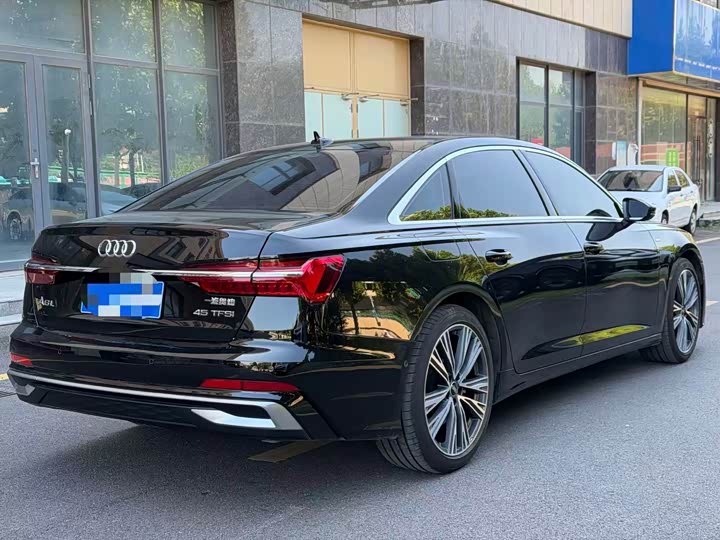 Audi A6L, 2024 — фото 4 из 9