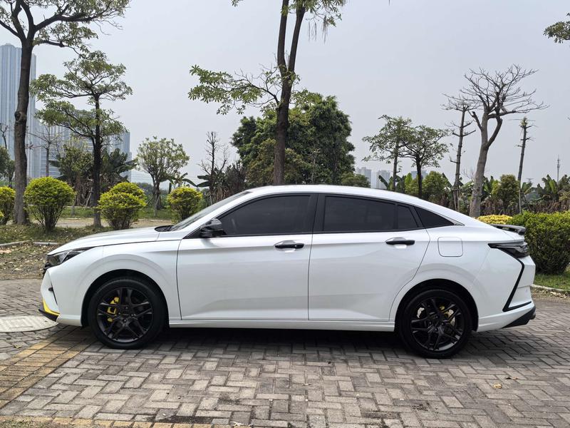 Dongfeng Aeolus Yixuan, 2023 — фото 4 из 12