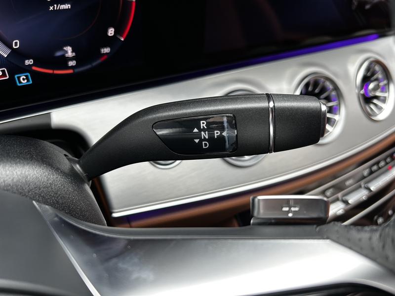 Mercedes-Benz E-Class, 2022 — фото 10 из 12