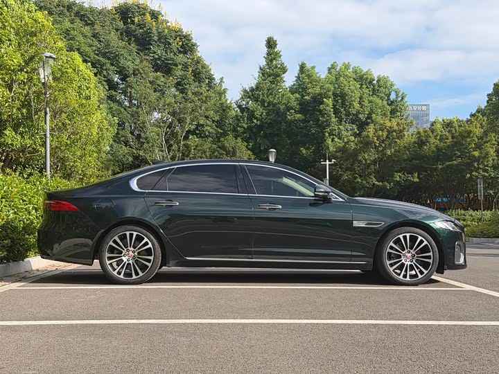 Jaguar XF L, 2022 — фото 4 из 9