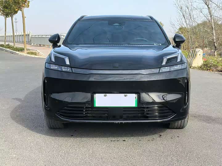 Lynk & Co 08 EM-P Hybrid, 2024 — фото 2 из 9