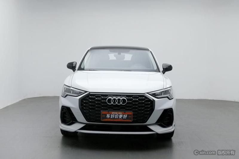 Audi Q3 Sportback, 2022 — фото 2 из 12