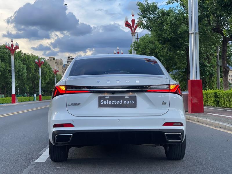 Roewe i5, 2025 — фото 6 из 12