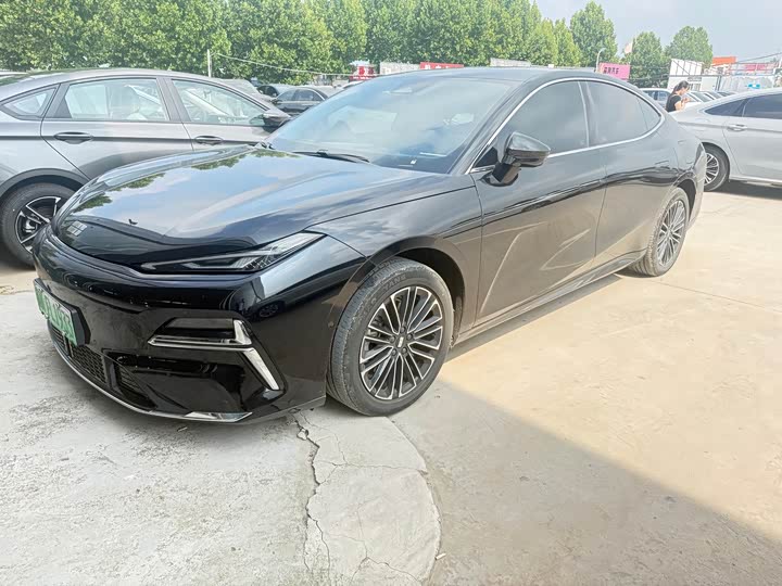 Geely Galaxy Starshine 8 EM-i, 2025 — купить в Брянске под ключ
