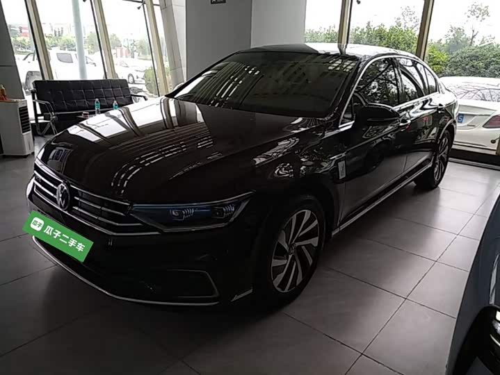 Volkswagen Magotan GTE Hybrid, 2023 — фото 2 из 9