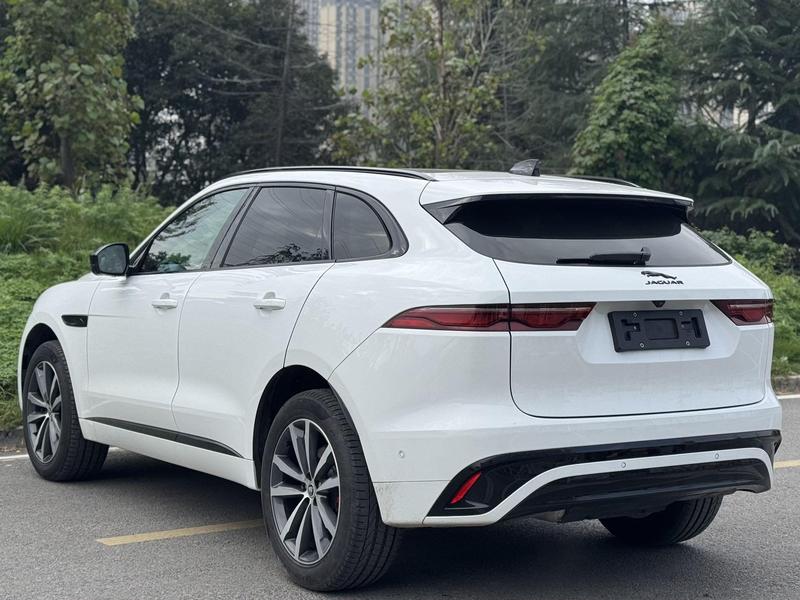 Jaguar F-Pace, 2024 — фото 4 из 11