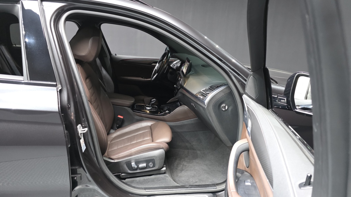 BMW X4, 2023 — фото 10 из 12