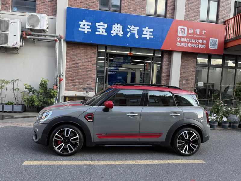 Mini Countryman JCW, 2022 — фото 3 из 10