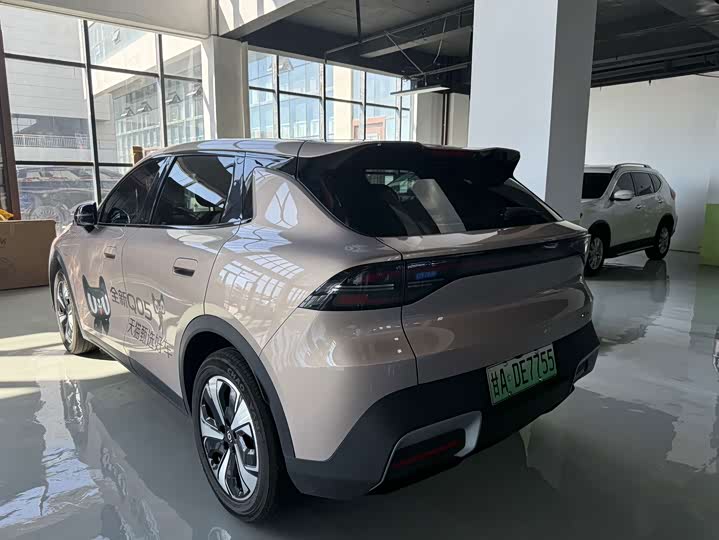 Changan Qiyuan (Nevo) Q05, 2025 — фото 5 из 9