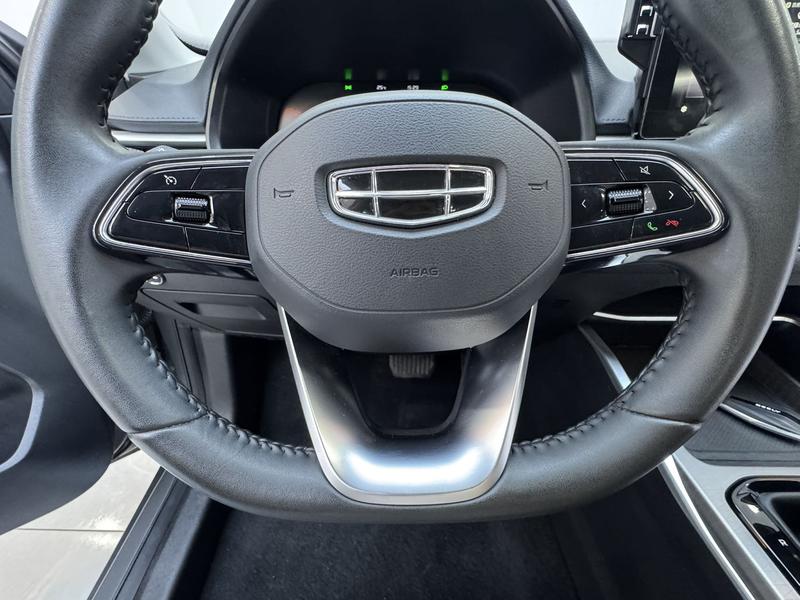 Geely Emgrand, 2022 — фото 11 из 12