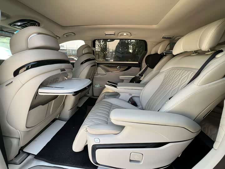 Dongfeng Forthing Xinghai V9, 2024 — фото 7 из 9