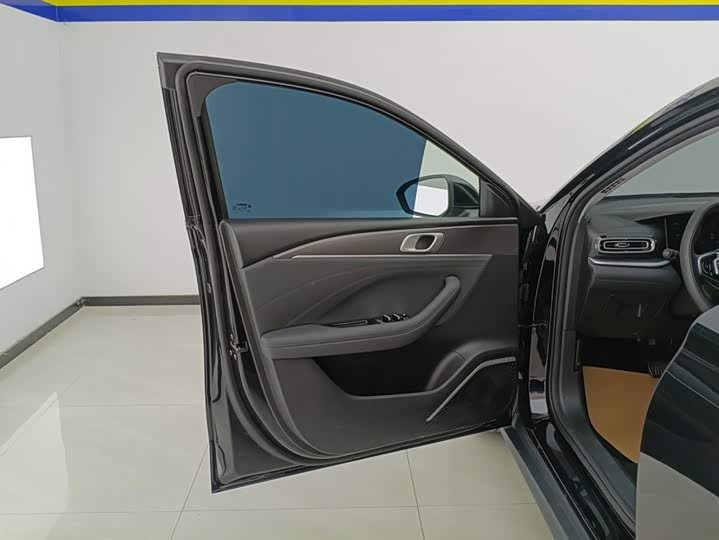 Geely Galaxy Starshine 6, 2025 — фото 7 из 9