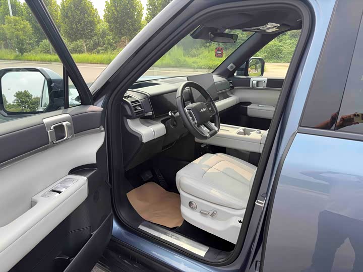BYD FangChengBao Titanium 7 (Tai 7), 2025 — фото 5 из 9