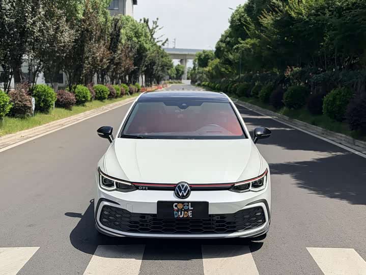 Volkswagen Golf GTI, 2022 — фото 2 из 9