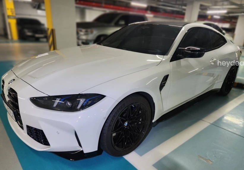 BMW M4, 2024 — фото 2 из 11