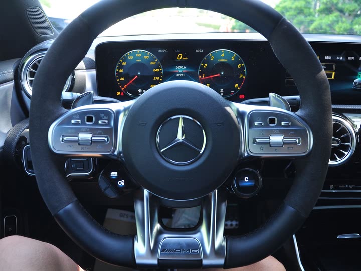 Mercedes-Benz CLA-Class AMG, 2022 — фото 8 из 12
