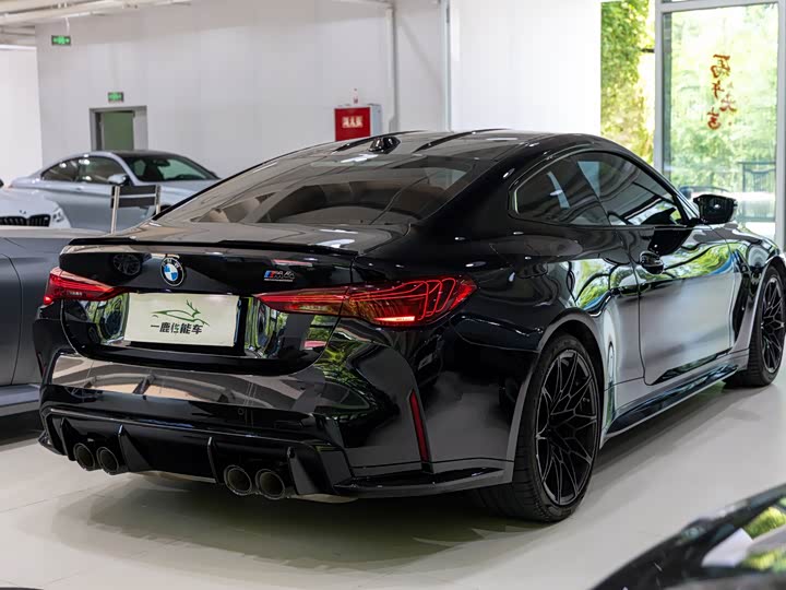 BMW M4, 2025 — фото 4 из 9