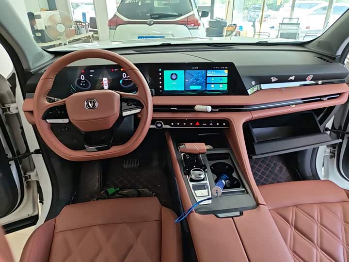 Changan CS75 Plus, 2023 — фото 6 из 9