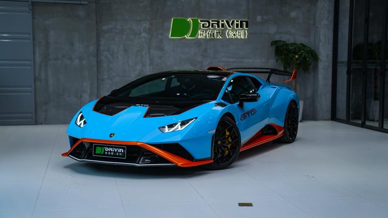 Lamborghini Huracán, 2022 — купить в Москве под ключ