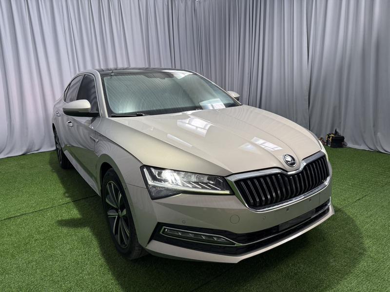 Skoda Superb, 2022 — фото 3 из 12