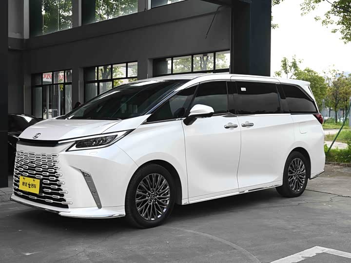 Lexus LM, 2025 — купить в Белгороде под ключ