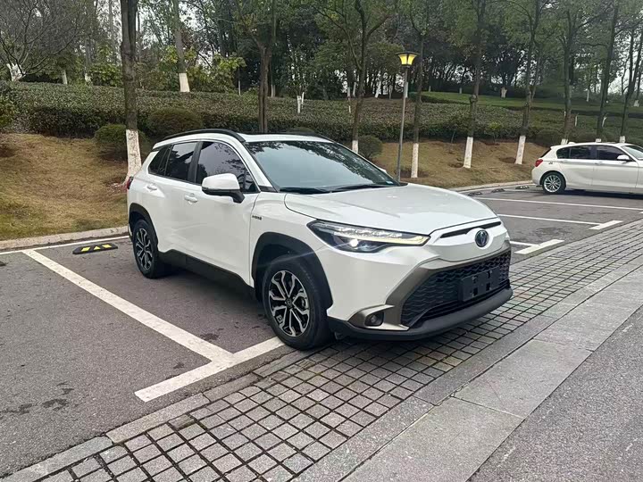 Toyota Frontlander, 2023 — купить в Чебоксарах под ключ