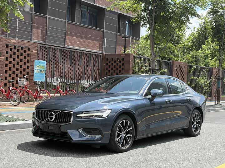 Volvo S60, 2021 — купить в Санкт-Петербурге под ключ