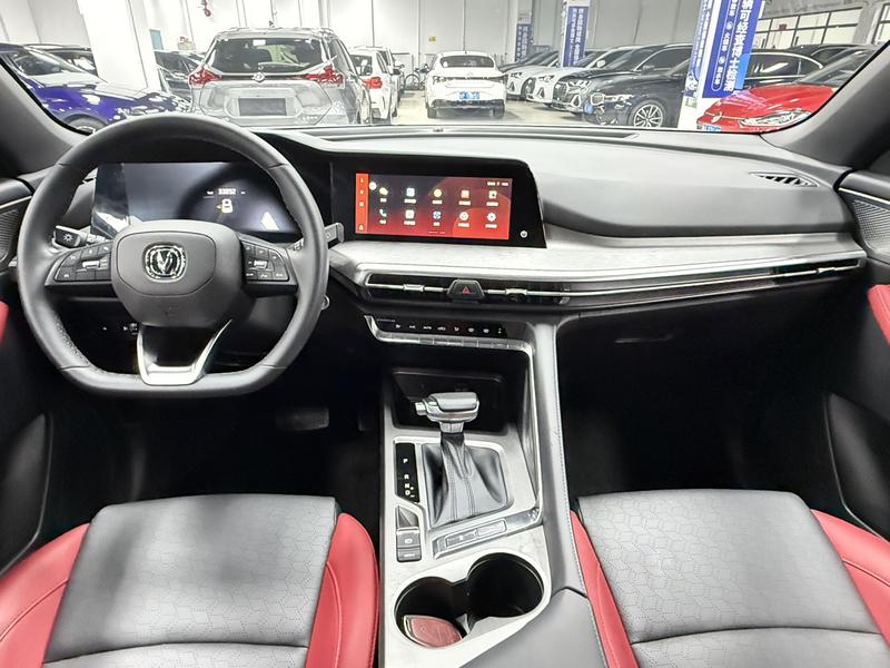 Changan CS35 Plus, 2022 — фото 8 из 12