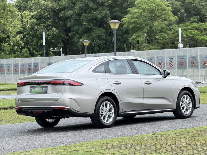 Geely Galaxy Starshine 6, 2026 — фото 7 из 12